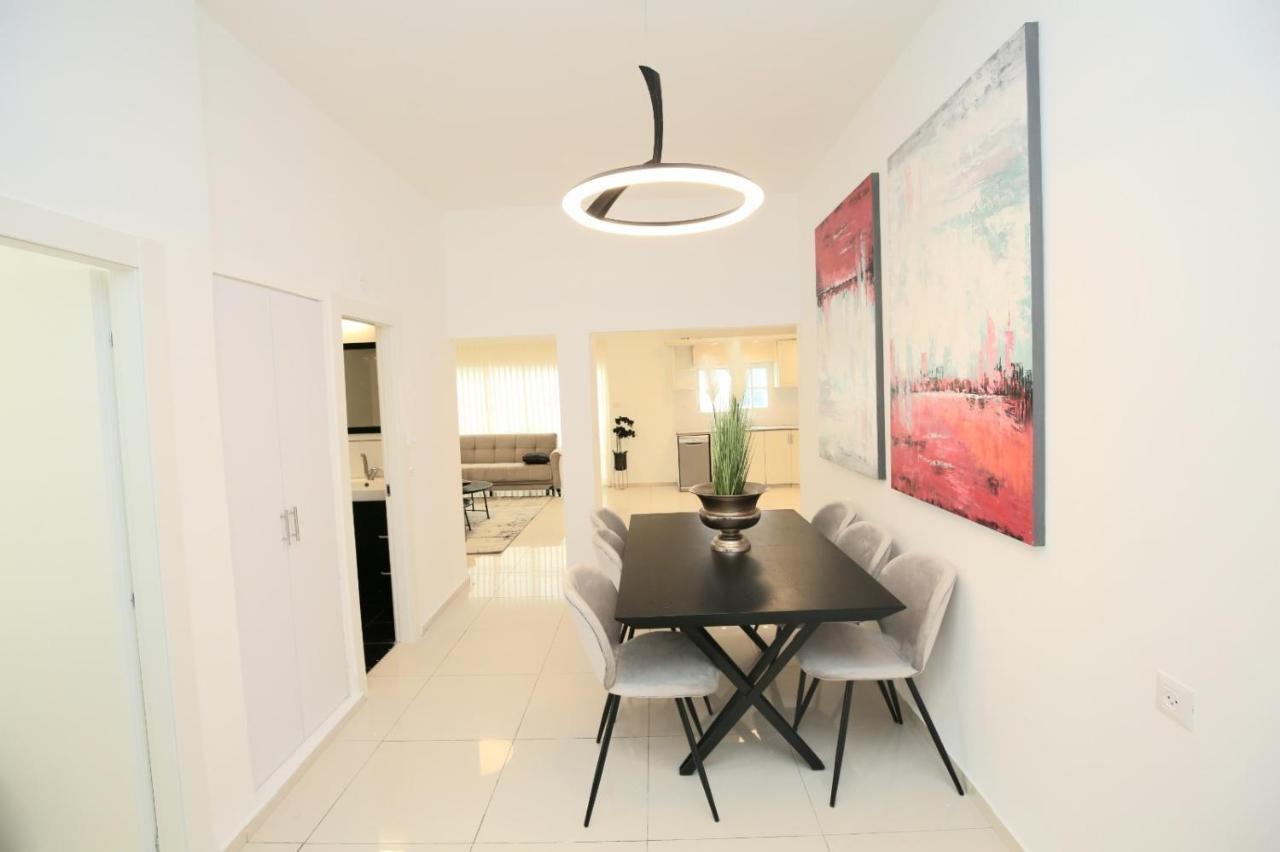 City Center Luxury Apartment In Netanya Esterno foto